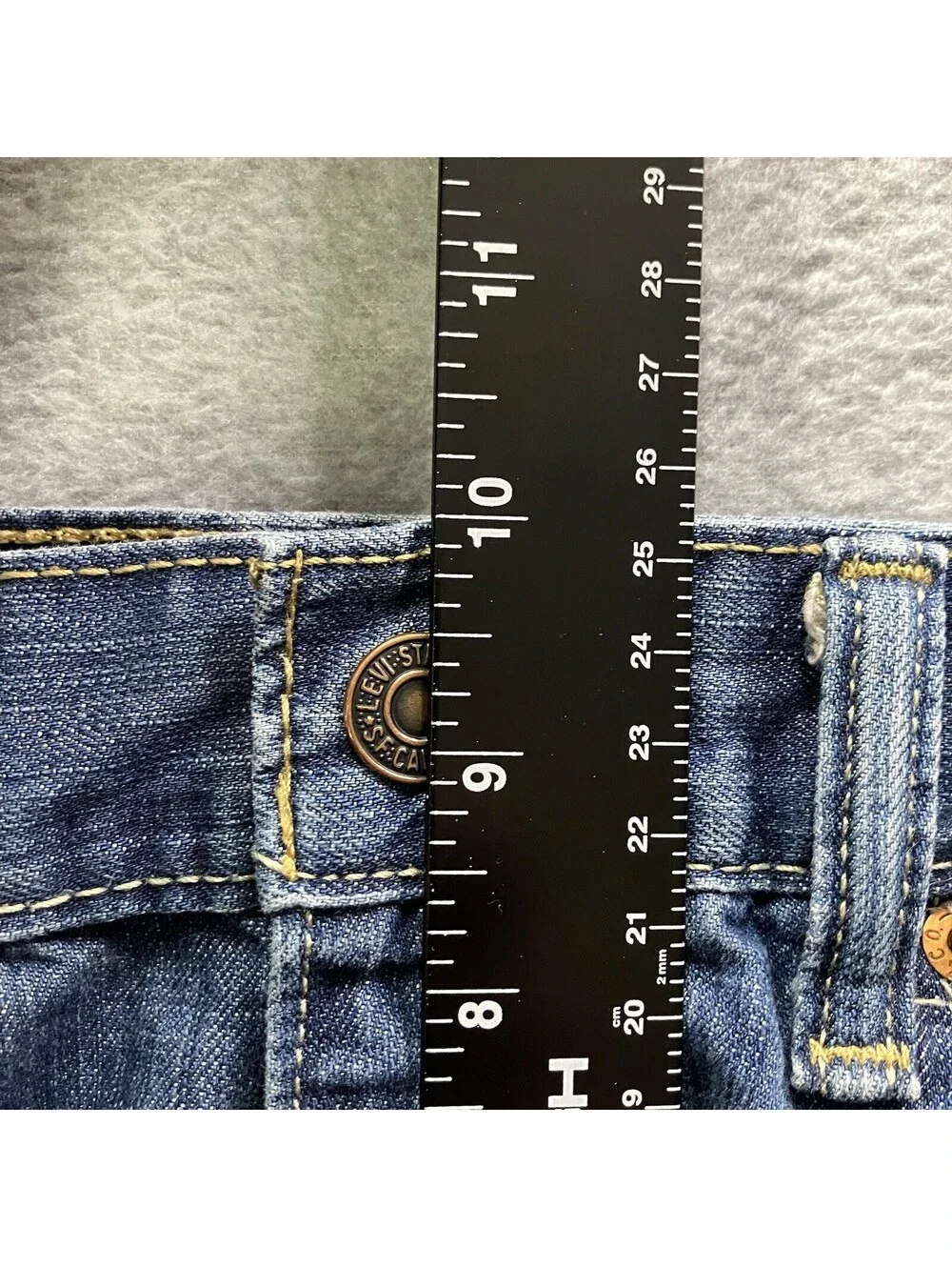 Levis 559 Jeans Mens 33x32 Blue Relaxed Fit Straight Leg Denim Light Wash Y2K
